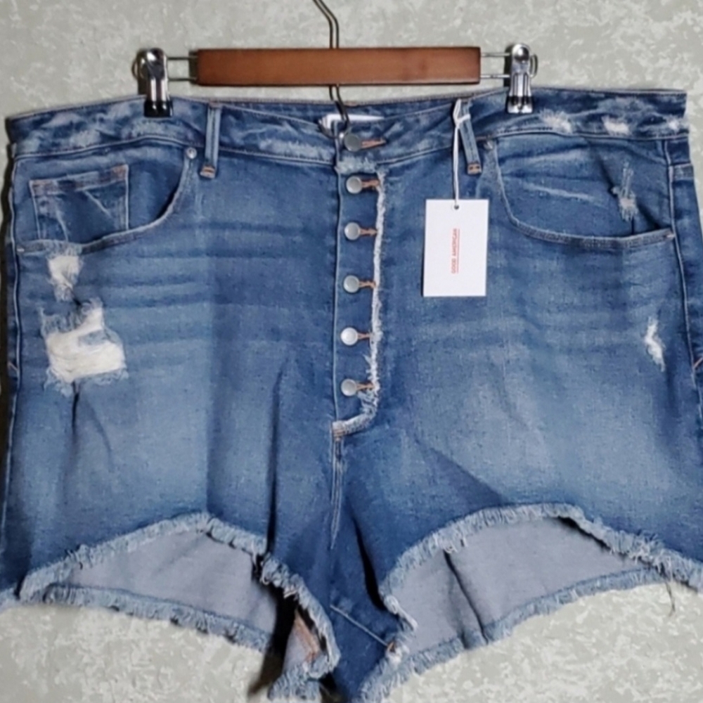 ⚜️Good American Bombshell High Waist Shorts, 24W - Picture 2 of 8
